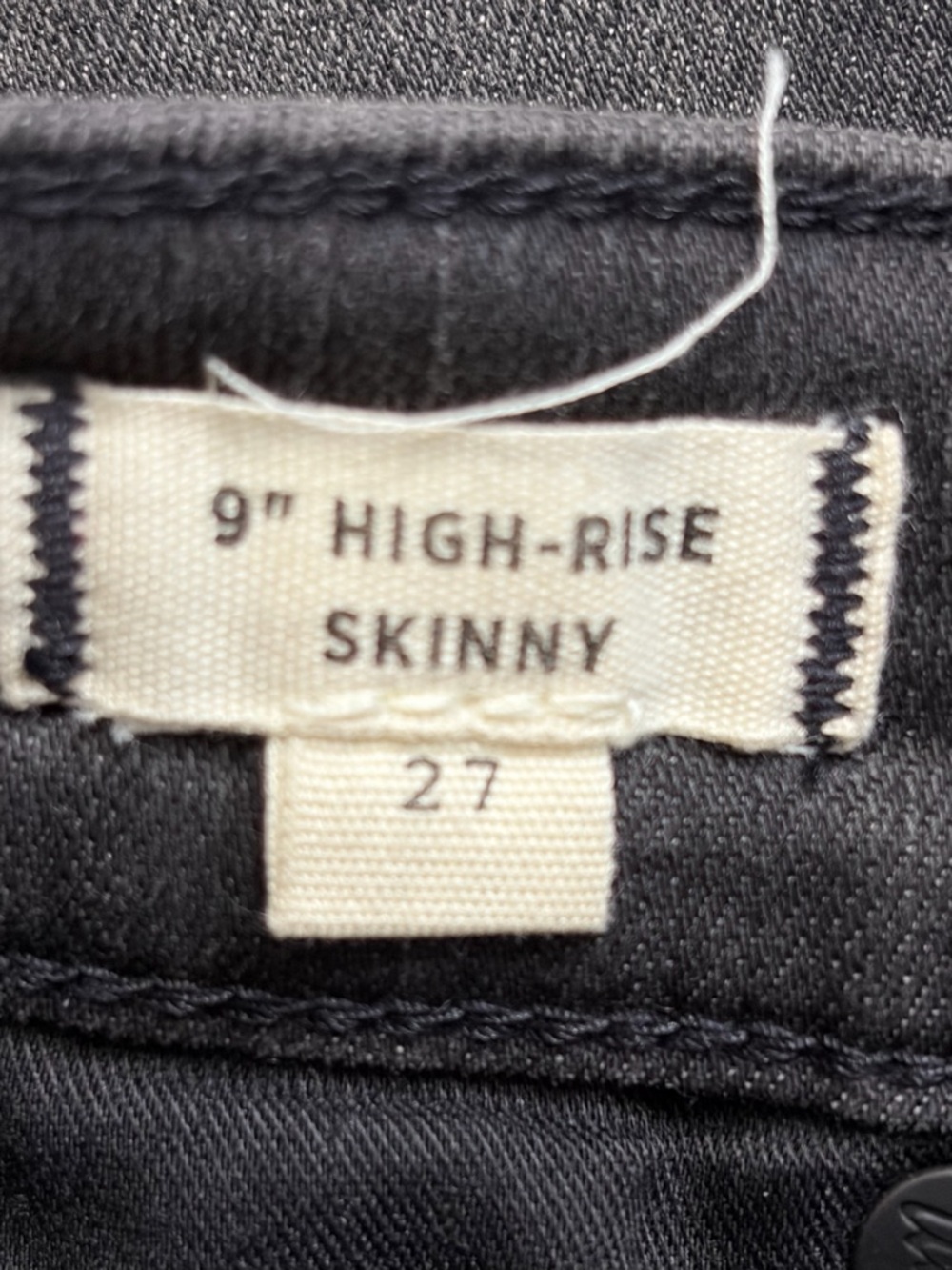 Madewell 9" High-Rise Black Sea Skinny Jeans with Distressed Knees Raw Hem sz 27 - Picture 6 of 13